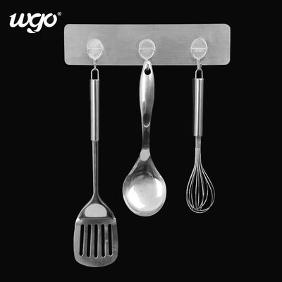 कोई ड्रिलिंग छेद की जरूरत नहीं स्वयं चिपकने वाला हुक रैक दरवाजे के लिए दैनिक वस्तुओं भंडारण विचार